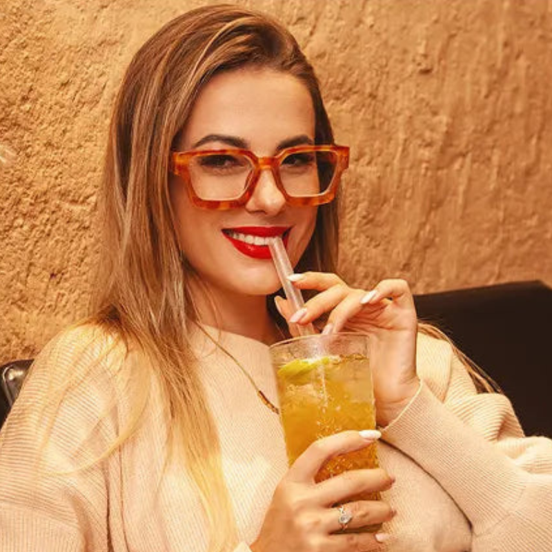 óculos vintageóculos retangularóculos para leituraóculos modernoóculos lente quadradaóculos lente gradienteóculos femininoóculos fashionistaóculos de luxoóculos de grauóculos armação grossaóculosoculos Resistente a riscosoculos Anti-reflexo