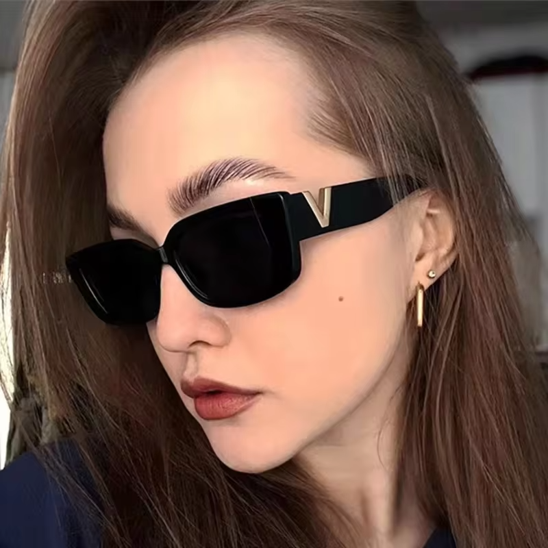 Óculos de Sol UV+ Feminino Quadrado Retangular Víntage - VNZ óculos vintageóculos retrôóculos retangularóculos pretoóculos modernoóculos lente quadradaóculos femininoóculos fashionistaóculos de verãoóculos de luxoóculosuv400UV+Proteção UVPolarizadooculos de sollentes uvLentes de policarbonato