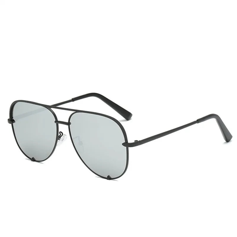 Óculos de Sol UV+ Retrô de Luxo Estilo Piloto - Tytan Alloy óculos pretoóculos para sairóculos militaróculos lente escuraóculos estilo pilotoóculos de verãoóculos de passeioóculosUV+Proteção UVPolarizadooculos Resistente a riscosoculos pilotooculos de soloculos com rebiteoculos Anti-reflexoMAIS VENDIDOS 🏆lentes uvlentes transitionsLentes de policarbonato ENVIO EXPRESSO 