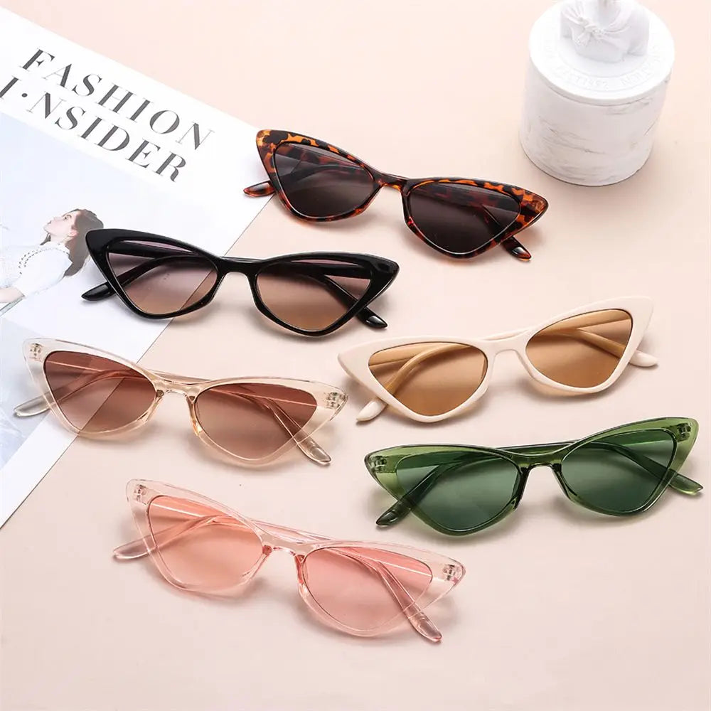óculos vintageóculos trianguloóculos triangularóculos pretoóculos para sairóculos olho de gatoóculos modernoóculos LGBTóculos lente coloridaóculos femininoóculos fashionistaóculos de verãoóculos de luxoóculos compactoóculos coloridoóculosuv400UV+Proteção UVPolarizado