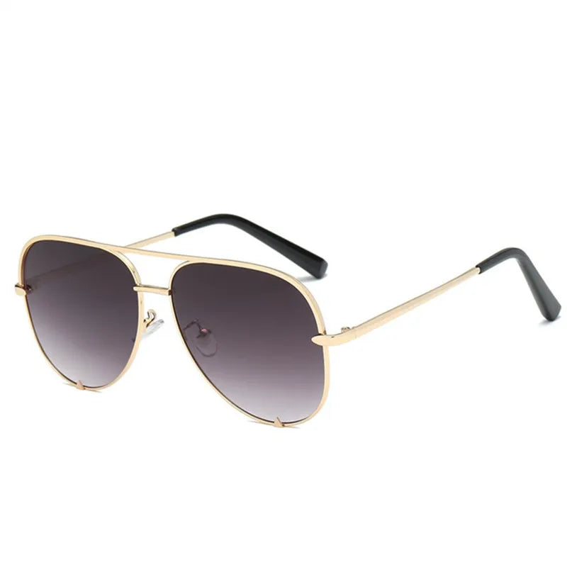 Óculos de Sol UV+ Retrô de Luxo Estilo Piloto - Tytan Alloy óculos pretoóculos para sairóculos militaróculos lente escuraóculos estilo pilotoóculos de verãoóculos de passeioóculosUV+Proteção UVPolarizadooculos Resistente a riscosoculos pilotooculos de soloculos com rebiteoculos Anti-reflexoMAIS VENDIDOS 🏆lentes uvlentes transitionsLentes de policarbonato ENVIO EXPRESSO 
